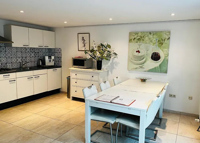 Tussen Gracht En Sintjan Appartement *