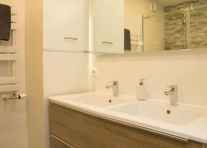 Tussen Gracht En Sintjan Appartement *