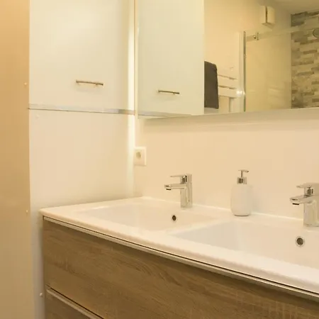 Tussen Gracht En Sintjan Апартаменты *